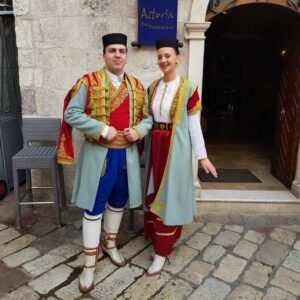 IMG-f8eb2636eb6be2c396b3c7a91ab1fc4b-V